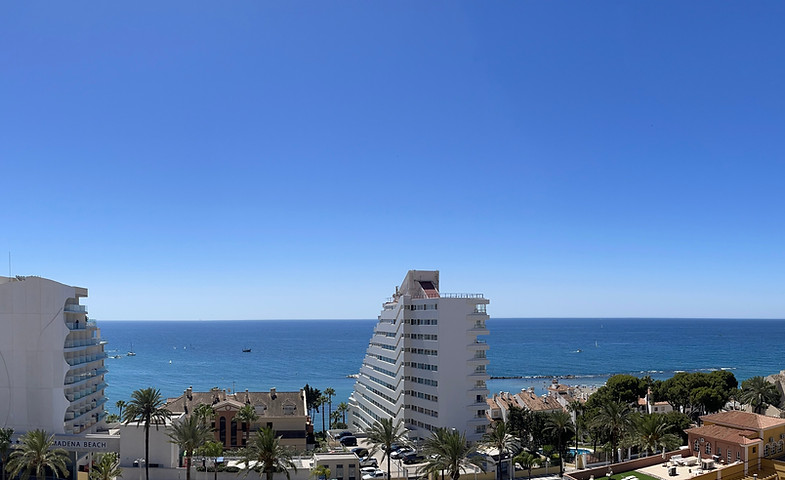VIEW.jpg